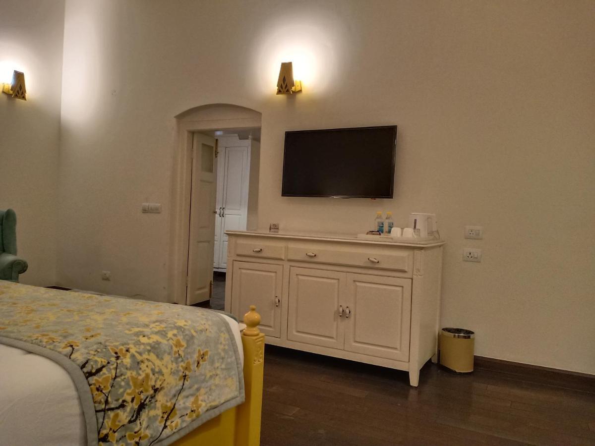 ไพน์ รีทรีต Hotel มัสซูรี ภายนอก รูปภาพ