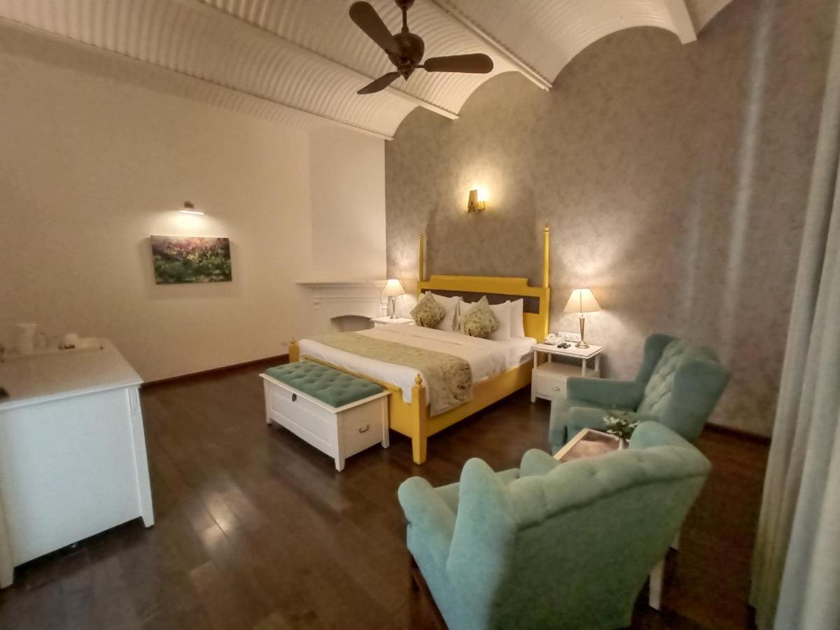 ไพน์ รีทรีต Hotel มัสซูรี ภายนอก รูปภาพ