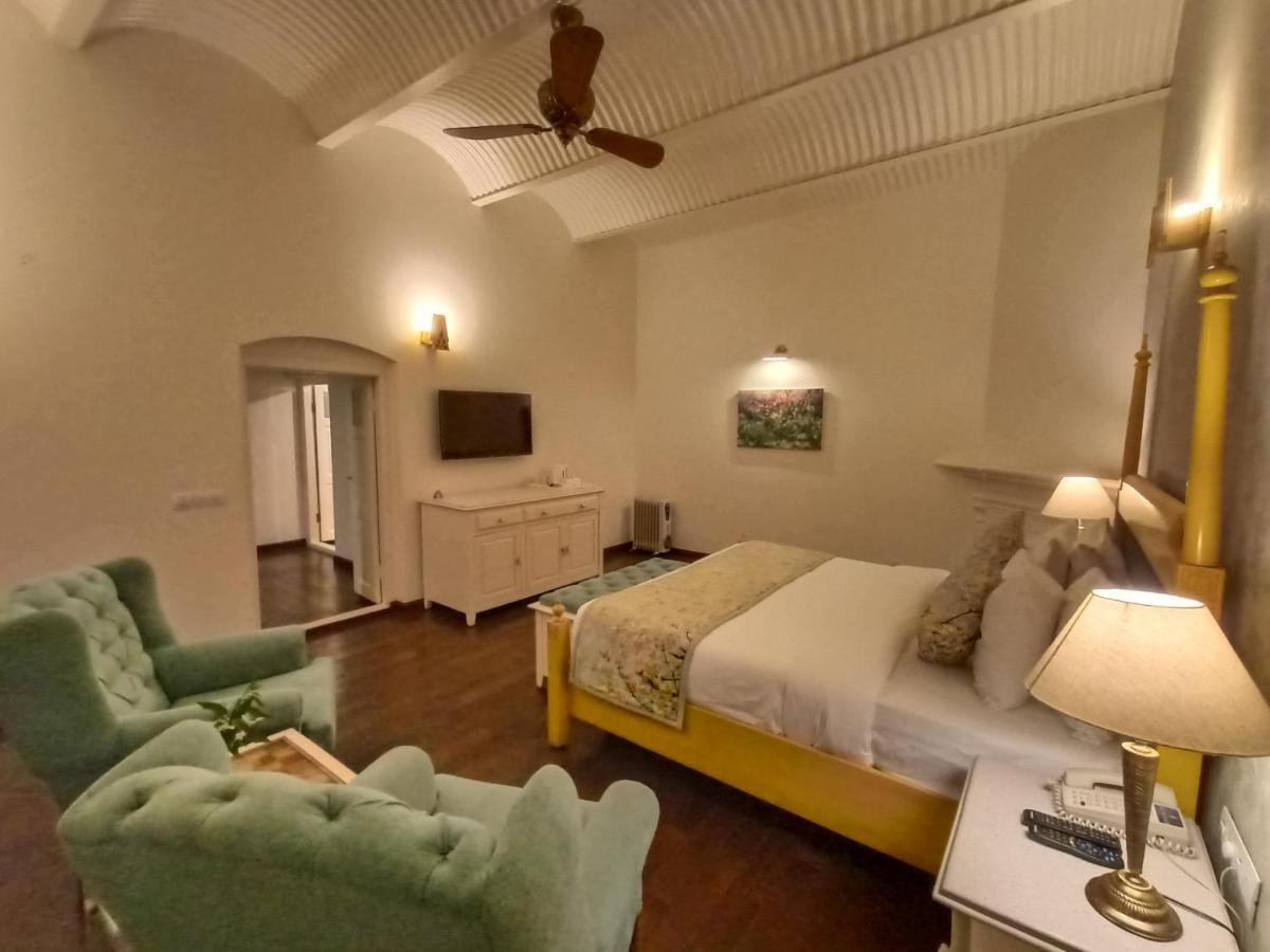 ไพน์ รีทรีต Hotel มัสซูรี ภายนอก รูปภาพ
