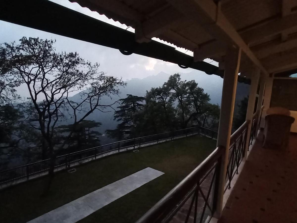 ไพน์ รีทรีต Hotel มัสซูรี ภายนอก รูปภาพ